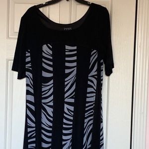 Flowing mid length black and gray dress